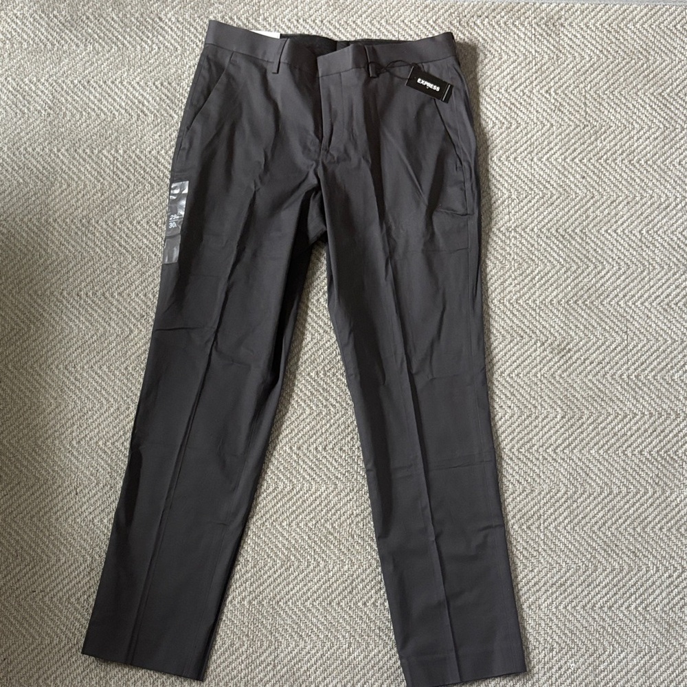 • *NWT* Express Dark Gray Men's Slim Dress Pants